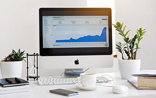 6连败夜炸锅！0分垫底，62岁穆帅怒堵裁判，欧冠神迹能否翻盘